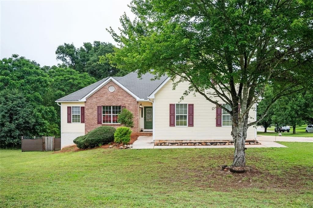 4 bedroom, 3 bathroom single family residence sold at 409 COLD SPRINGS Lane, Mcdonough, GA 30252