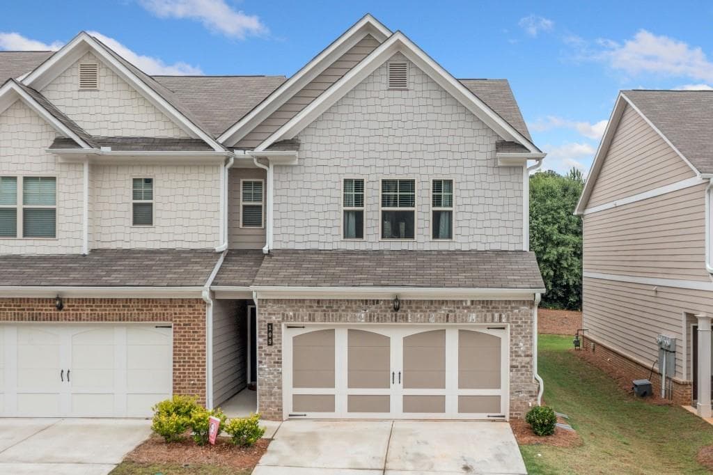 3 bedroom, 3 bathroom, 1,772 sq ft townhouse sold at 109 Camden Park Drive, Woodstock, GA 30188