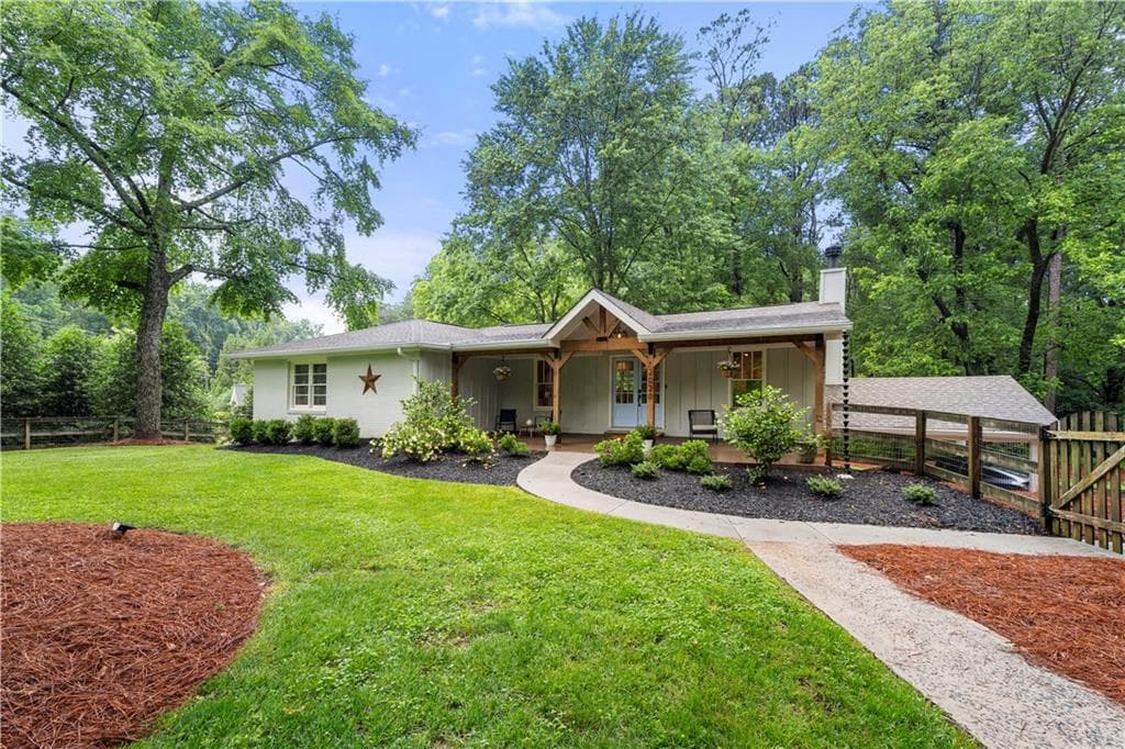 4 bedroom, 3 bathroom, 2,675 sq ft single family residence sold at 2020 New Kemp Road, Marietta, GA 30066