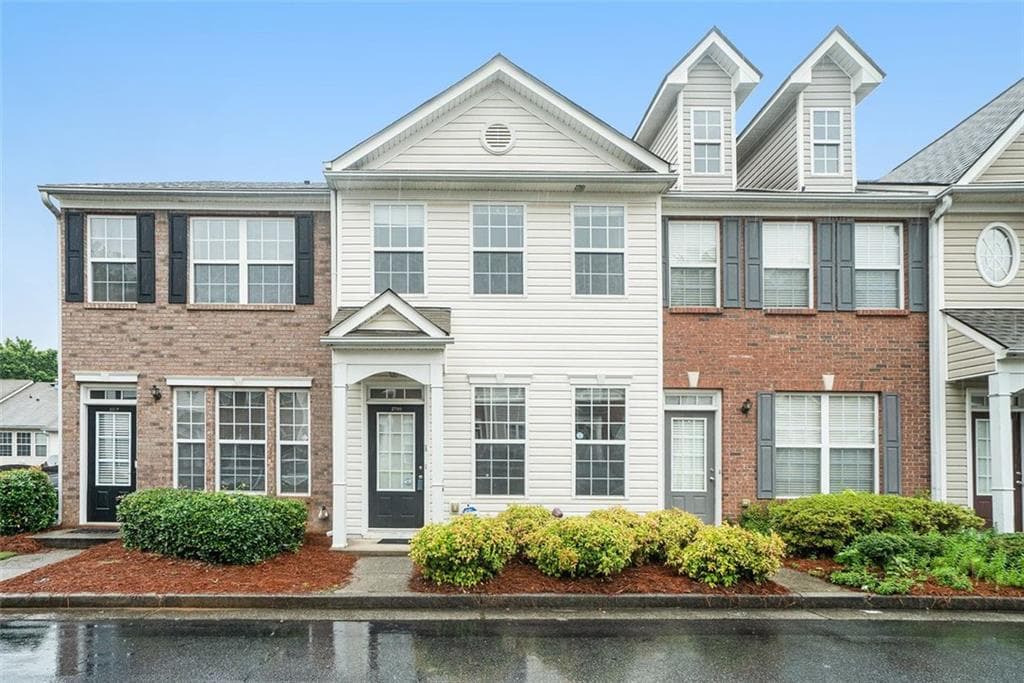 2709 HEATHROW Drive, Lawrenceville, GA 30043 — most recent listing photo