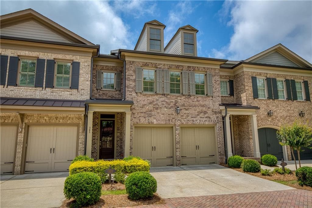 385 Windy Pines Trail, Roswell, GA 30075 — most recent listing photo