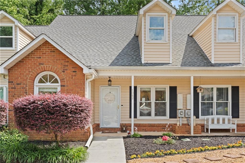 1062 Sasha Lane, Roswell, GA 30075 — most recent listing photo