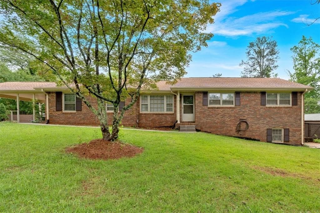 3 bedroom, 2 bathroom single family residence sold at 597 Rich Davis Road, Hiram, GA 30141