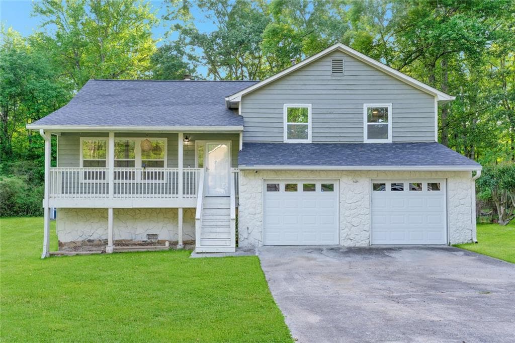 4 bedroom, 3 bathroom single family residence sold at 6625 Peppermill Lane, South Fulton, GA 30349