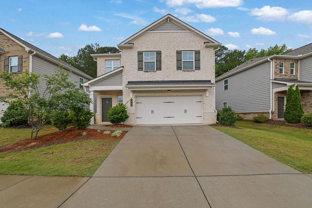 1998 Nuthatch Drive, Hoschton, GA 30548 — most recent listing photo