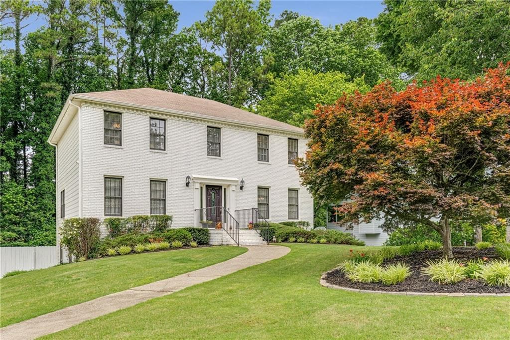 4 bedroom, 4 bathroom single family residence sold at 1560 Boxwood Trace, Acworth, GA 30102