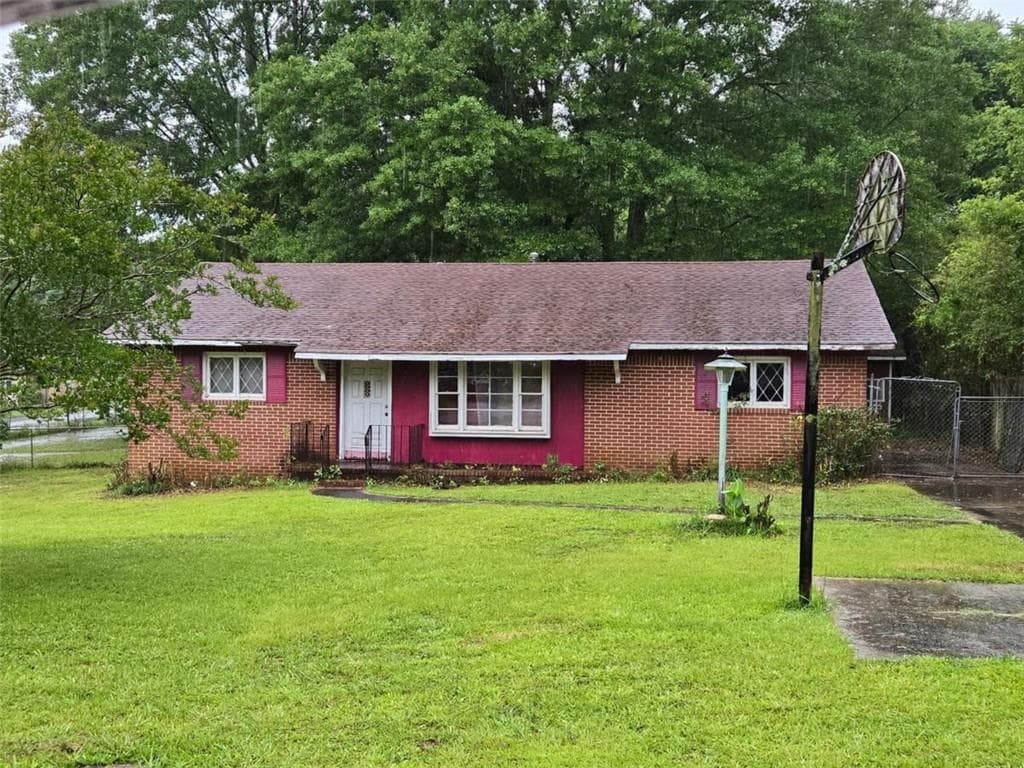 246 Pinetree Circle, Griffin, GA 30223 — most recent listing photo