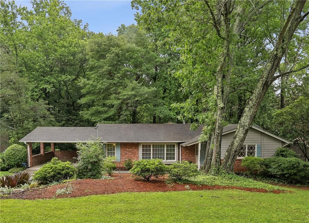 1215 Vista Leaf Drive, Decatur, GA 30033 — most recent listing photo