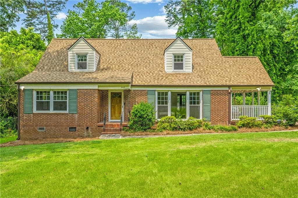 4 bedroom, 2 bathroom, 1,975 sq ft single family residence sold at 3449 Parkview Drive, Atlanta, GA 30337