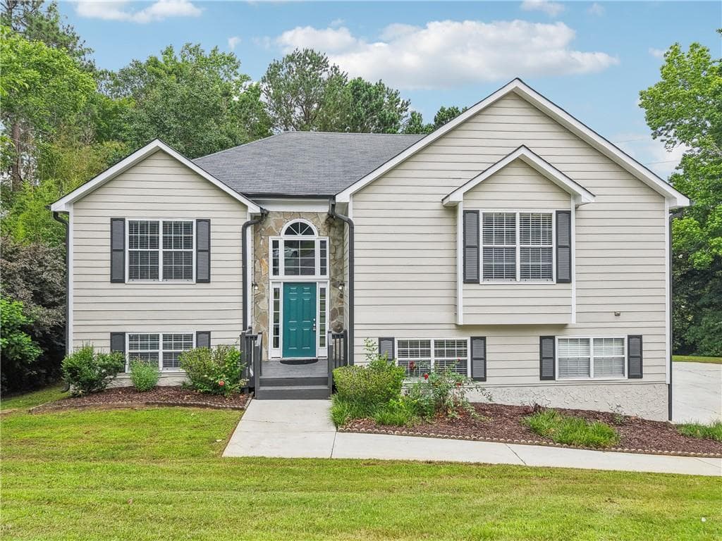 4005 Greentree Court, Douglasville, GA 30135 — most recent listing photo