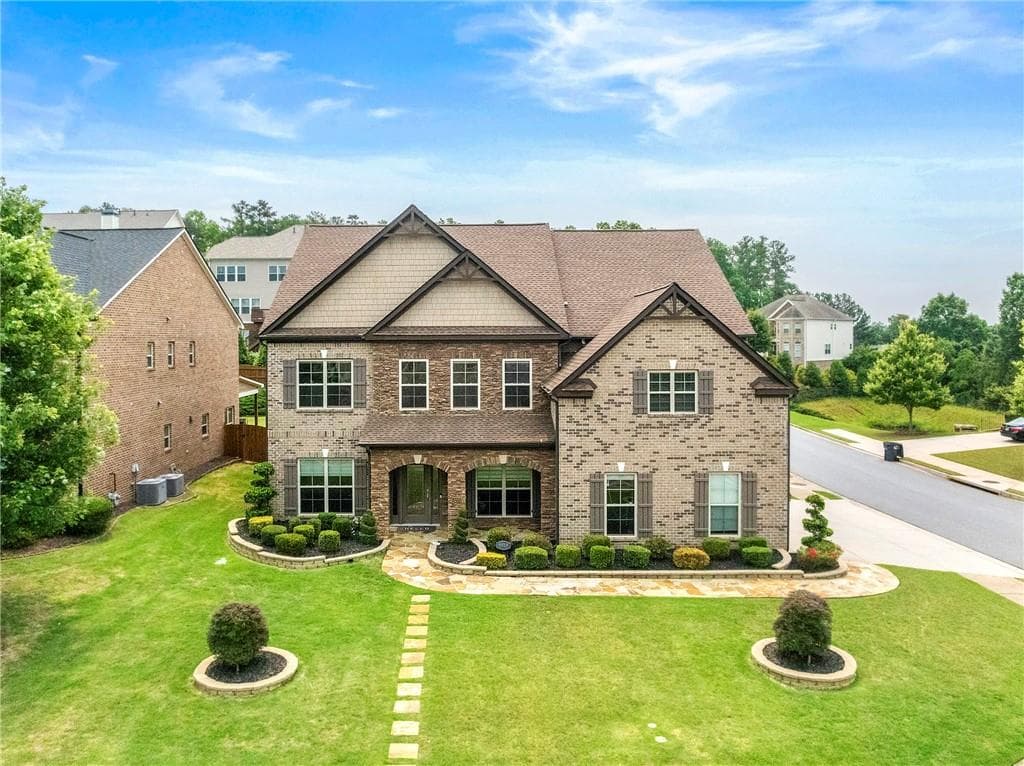 4015 Roberts Crest Lane, Suwanee, GA 30024 — most recent listing photo