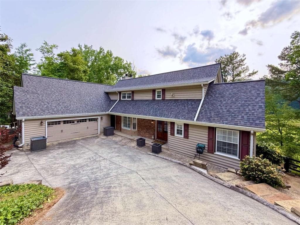 4 bedroom, 5 bathroom, 4,165 sq ft single family residence sold at 8710 Mount Rushmore Drive, Johns Creek, GA 30022