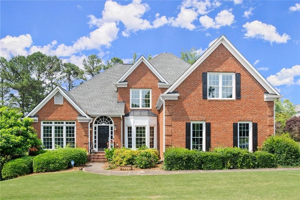 13090 Magnolia Crescent Drive, Roswell, GA 30075 — most recent listing photo