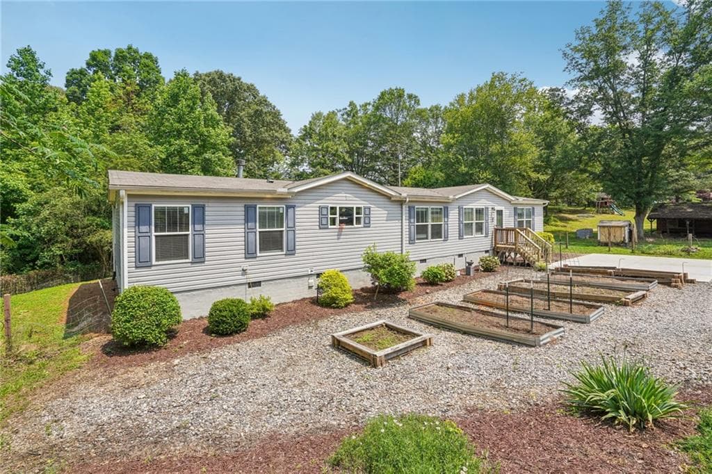 3204 Joe Parker Road, Gainesville, GA 30507 — most recent listing photo