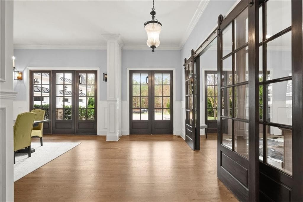 8 bedroom, 8 bathroom, 11,250 sq ft single family residence under contract at 13535 Blakmaral Lane, Milton, GA 30004 — photo 8