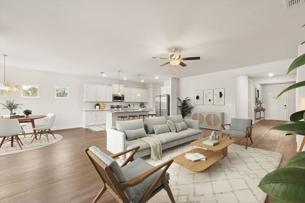 4 bedroom, 3 bathroom, 1,976 sq ft single family residence for rent at 488 Amherst Way Reno, Jefferson, GA 30549 for $2,275 a month — photo 4