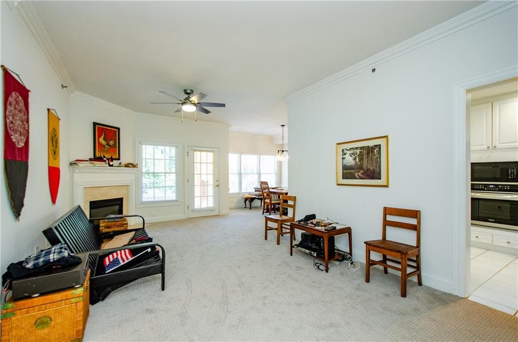 2 bedroom, 2 bathroom, 1,325 sq ft condominium for sale at 211 Colonial Homes Drive 2304, Atlanta, GA 30309 — photo 3