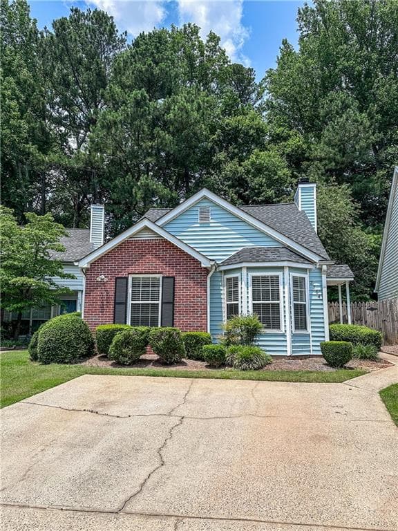 2 bedroom, 2 bathroom, 958 sq ft single family residence for rent at 2764 Saint Charles Lane, Kennesaw, GA 30144 for $1,845 a month — photo 1 of 26