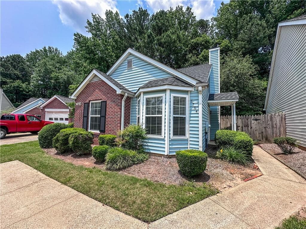 2 bedroom, 2 bathroom, 958 sq ft single family residence for rent at 2764 Saint Charles Lane, Kennesaw, GA 30144 for $1,845 a month — photo 3