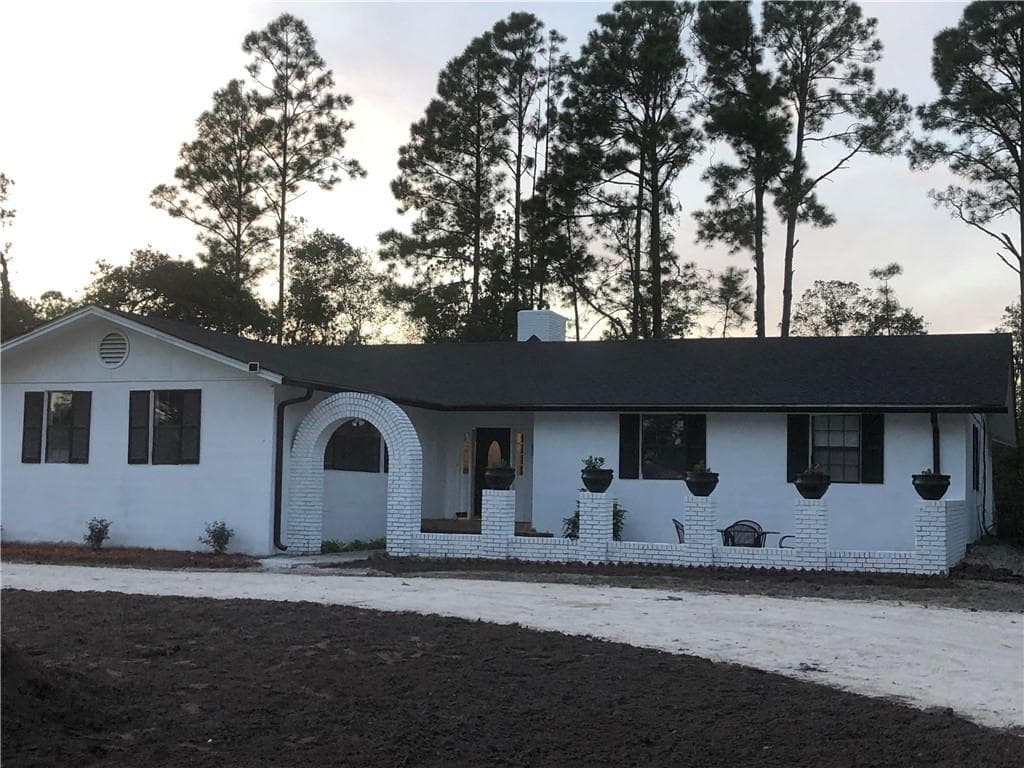 4 bedroom, 3 bathroom, 2,700 sq ft single family residence under contract at 3077 Hwy 98 East, Carrabelle, FL 32322 — photo 8