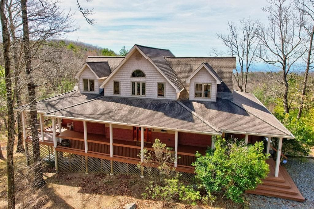 10568 Hwy 52, Chatsworth, GA 30705 — most recent listing photo