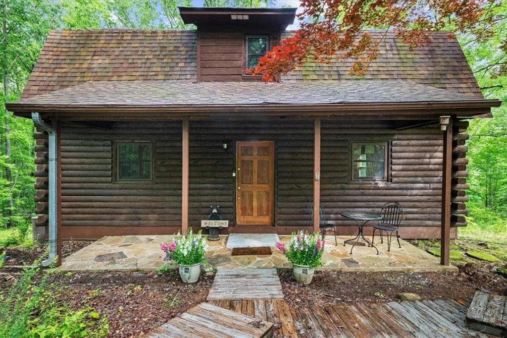 3 bedroom, 3 bathroom, 1,815 sq ft single family residence for sale at 15 Bailey Street, Whitesburg, GA 30185 — photo 4