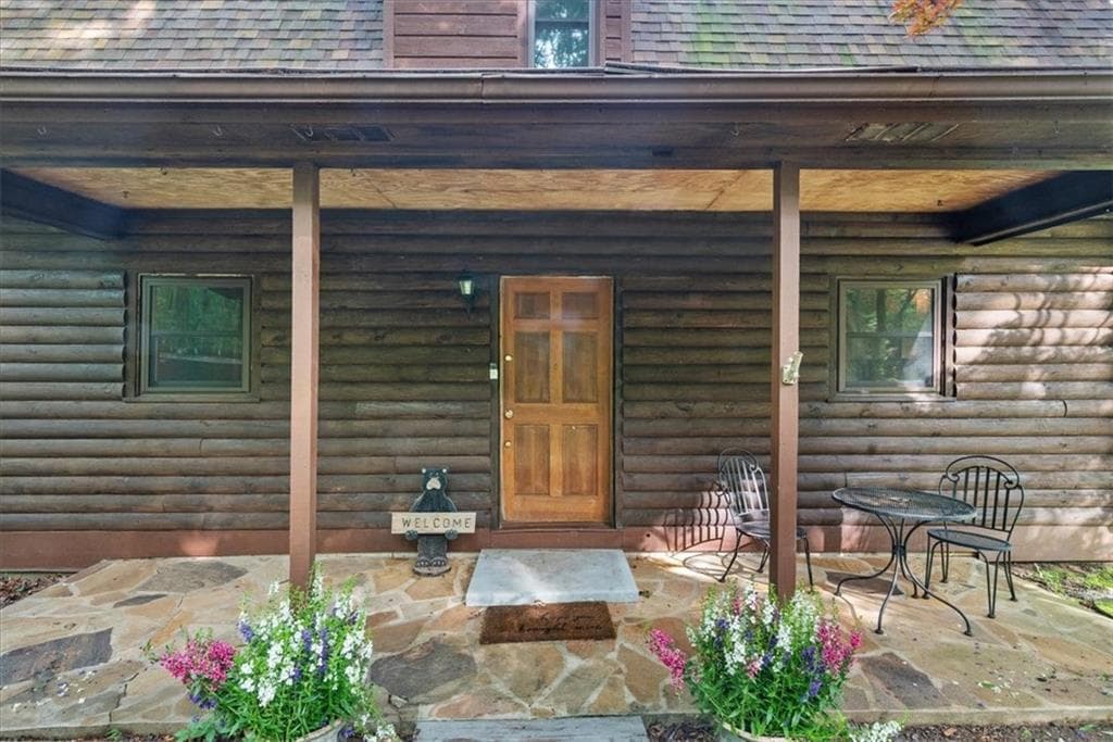 3 bedroom, 3 bathroom, 1,815 sq ft single family residence for sale at 15 Bailey Street, Whitesburg, GA 30185 — photo 5