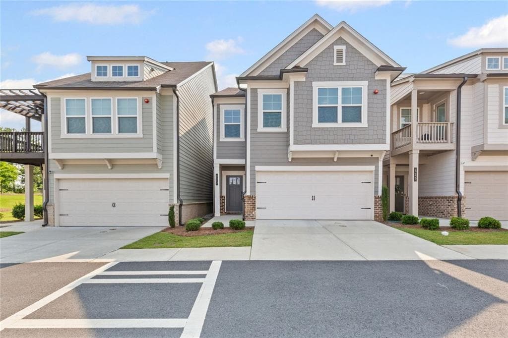 323 Hayden Circle, Woodstock, GA 30189 — most recent listing photo