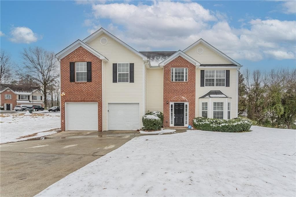3870 Golfe Links Drive, Snellville, GA 30039 — most recent listing photo
