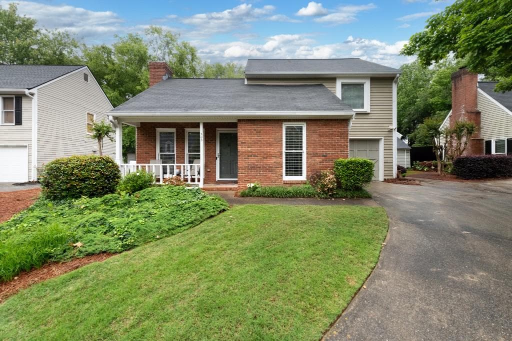 2 bedroom, 2 bathroom, 1,716 sq ft single family residence sold at 303 Roswell Green Lane, Roswell, GA 30075