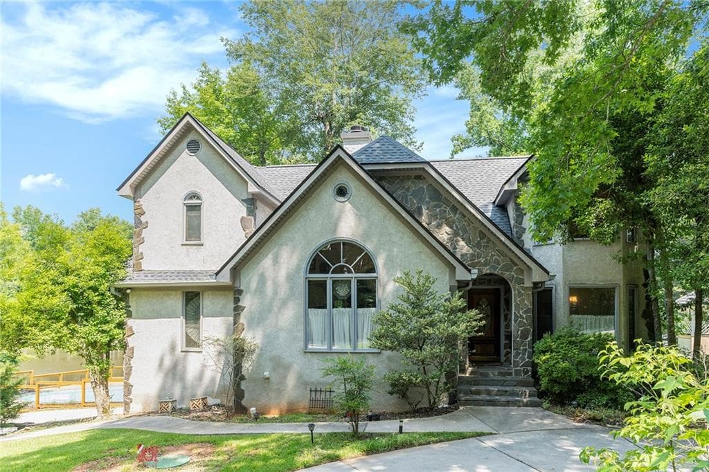 86 Sunset Court, Senoia, GA 30276 — most recent listing photo
