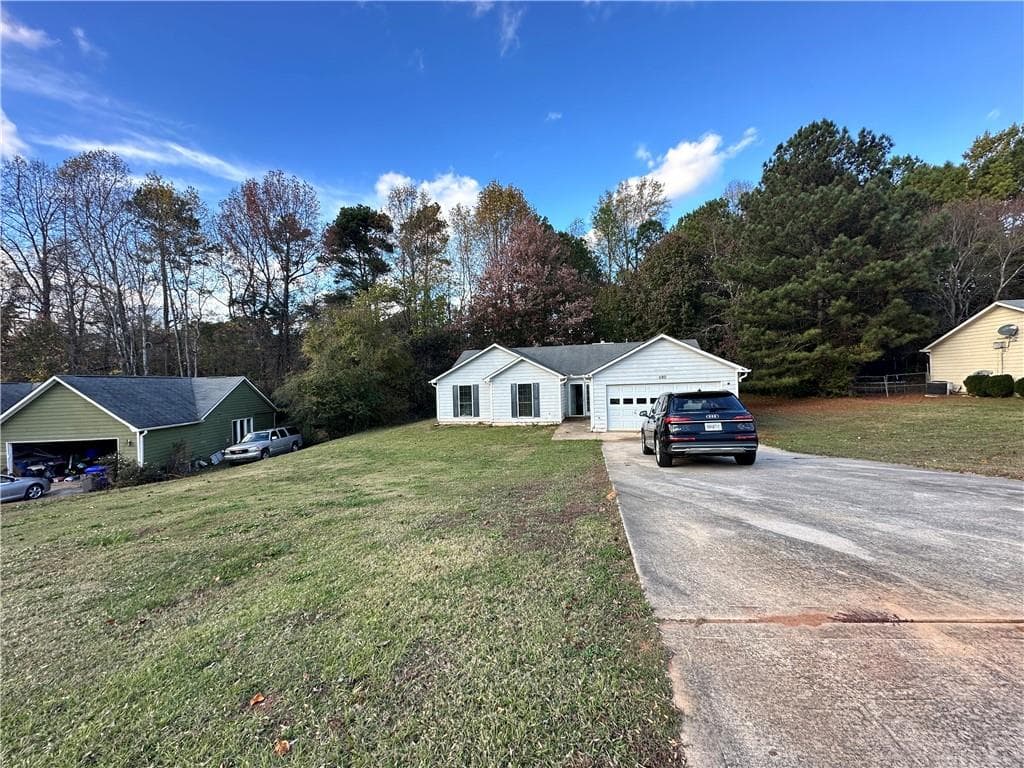 3 bedroom, 2 bathroom, 1,454 sq ft single family residence sold at 1120 Northern Run, Stockbridge, GA 30281