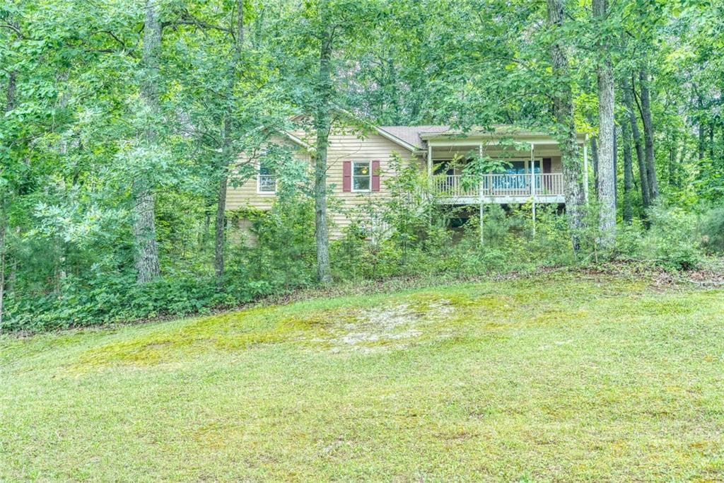 3 bedroom, 2 bathroom, 1,474 sq ft single family residence sold at 911 White Stag Lane, Canton, GA 30115