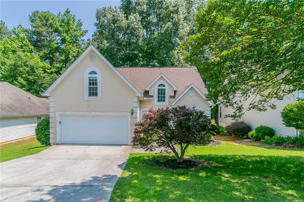 4 bedroom, 3 bathroom, 1,674 sq ft single family residence for sale at 12015 Harbour Town Parkway, Fayetteville, GA 30215 — photo 1 of 41