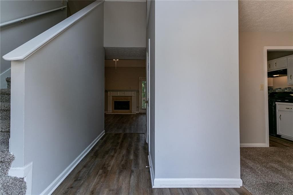 4 bedroom, 3 bathroom, 1,674 sq ft single family residence for sale at 12015 Harbour Town Parkway, Fayetteville, GA 30215 — photo 8