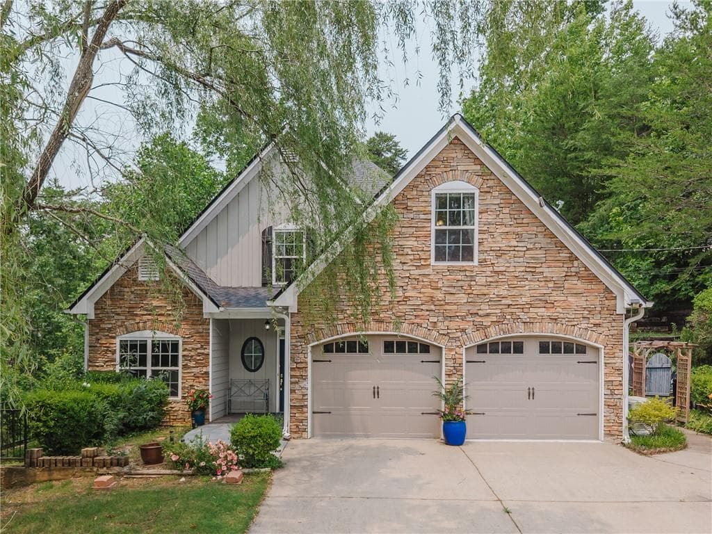 212 Henderson Woods Drive, Jasper, GA 30143 — most recent listing photo