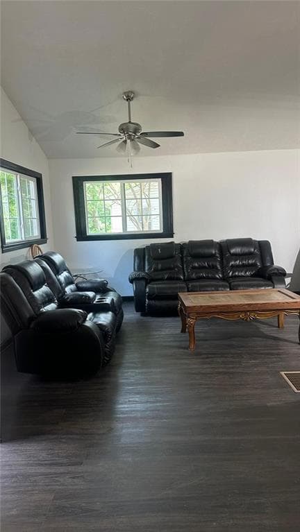 5 bedroom, 2 bathroom, 1,056 sq ft single family residence for sale at 2812 Maple Road, Rome, GA 30161 — photo 7