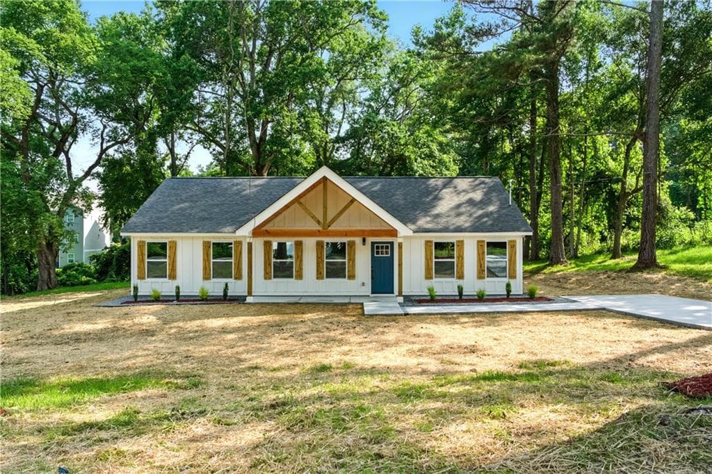 124 Sims Drive, Hiram, GA 30141 — most recent listing photo