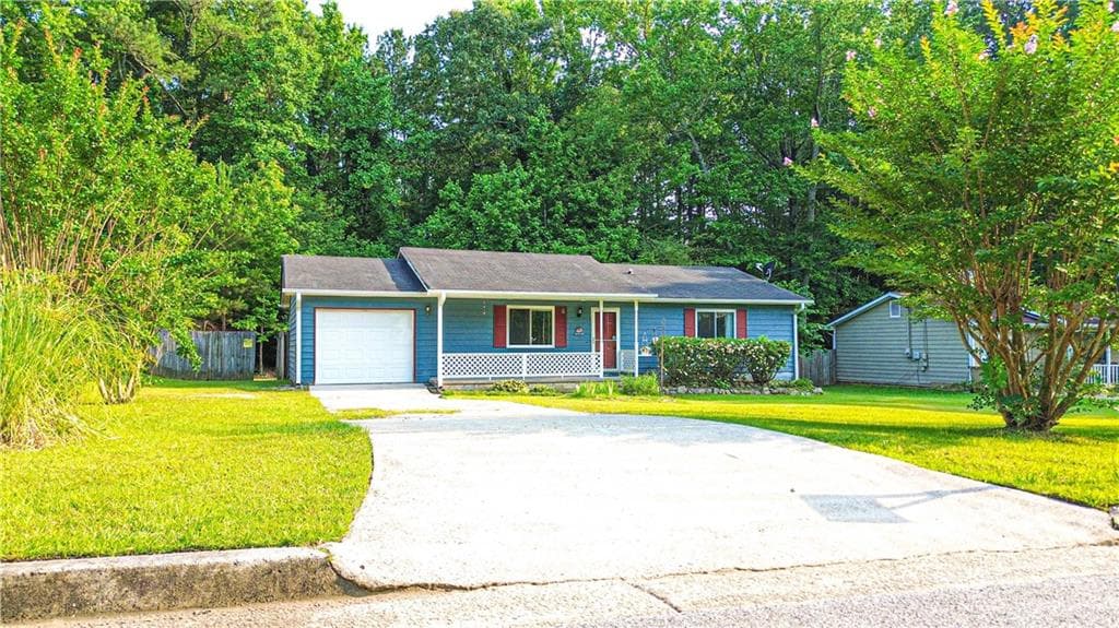 1183 Iron Gate Boulevard, Jonesboro, GA 30238 — most recent listing photo