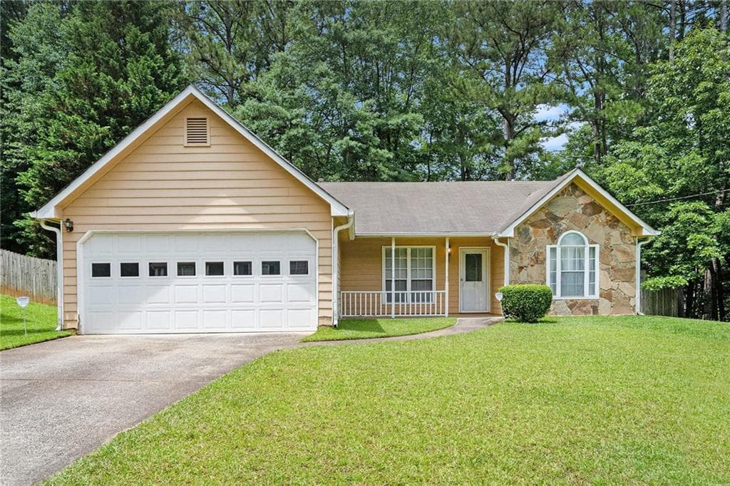 7847 Dogwood Way, Douglasville, GA 30134 — most recent listing photo