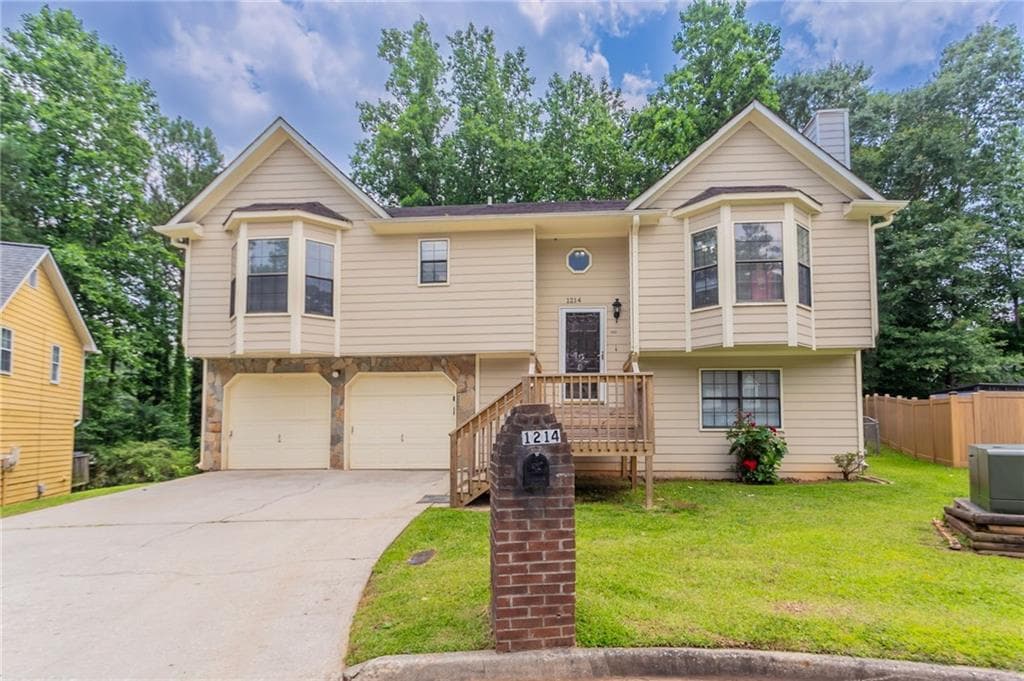 1214 Tyne Way, Stone Mountain, GA 30088 — most recent listing photo
