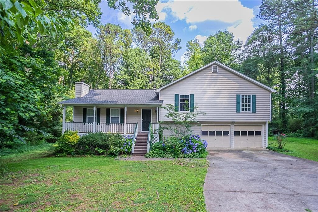 2140 Deer Trail, Suwanee, GA 30024 — most recent listing photo
