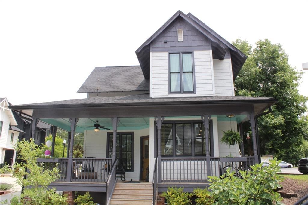 2 bedroom, 2 bathroom, 1,066 sq ft single family residence sold at 1907 Galt, Kennesaw, GA 30144