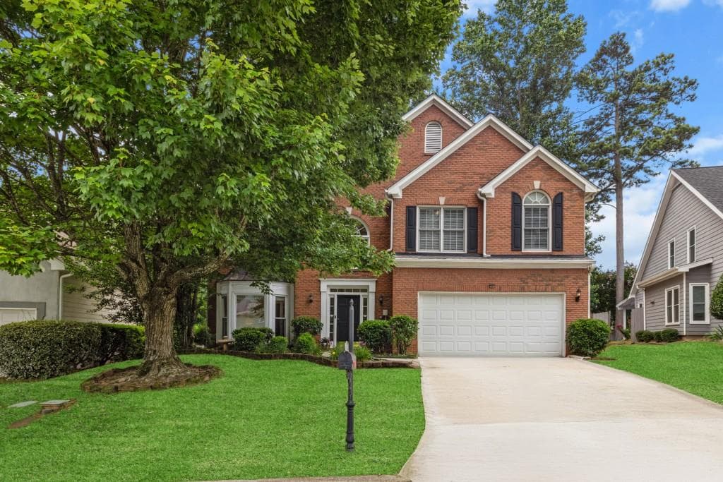 4 bedroom, 4 bathroom single family residence sold at 3242 Monarch Pine Drive, Peachtree Corners, GA 30071