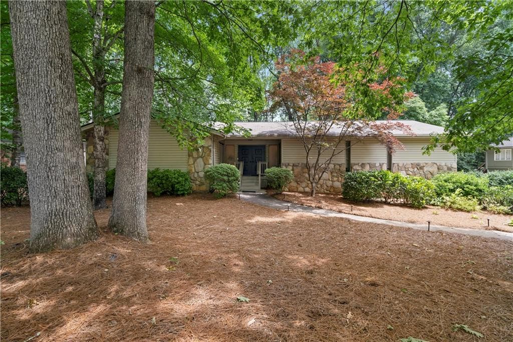 217 Millbrook Farm Road, Marietta, GA 30068 — most recent listing photo