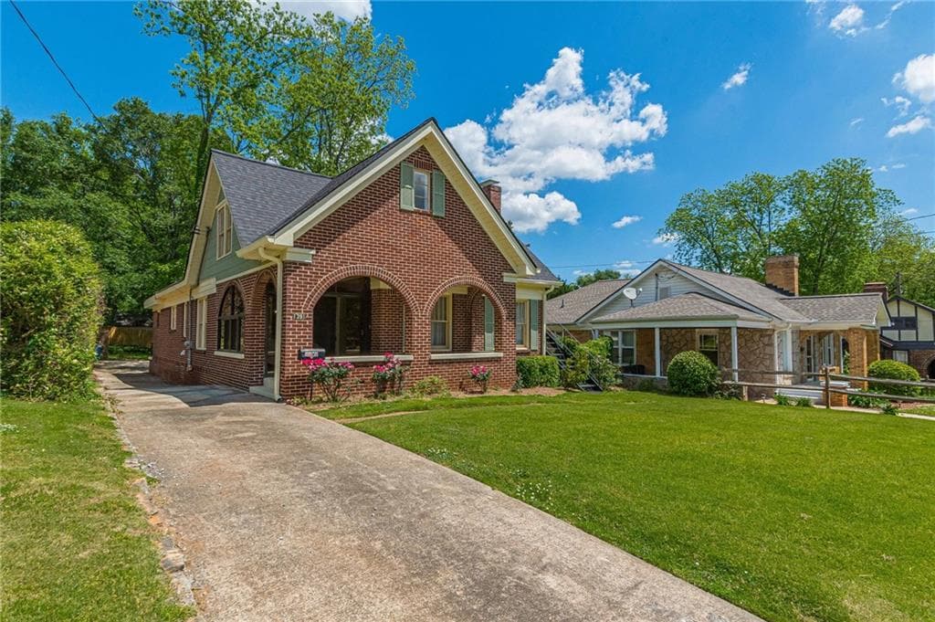 4 bedroom, 3 bathroom, 2,653 sq ft single family residence sold at 1391 Jefferson Avenue, East Point, GA 30344