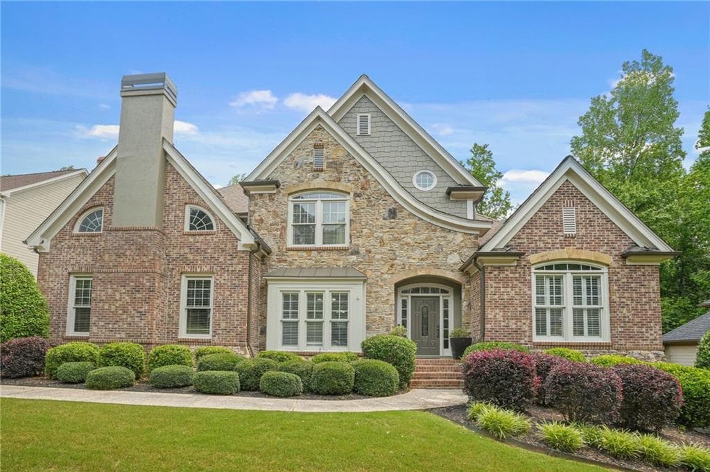702 Crescent Circle, Canton, GA 30115 — most recent listing photo