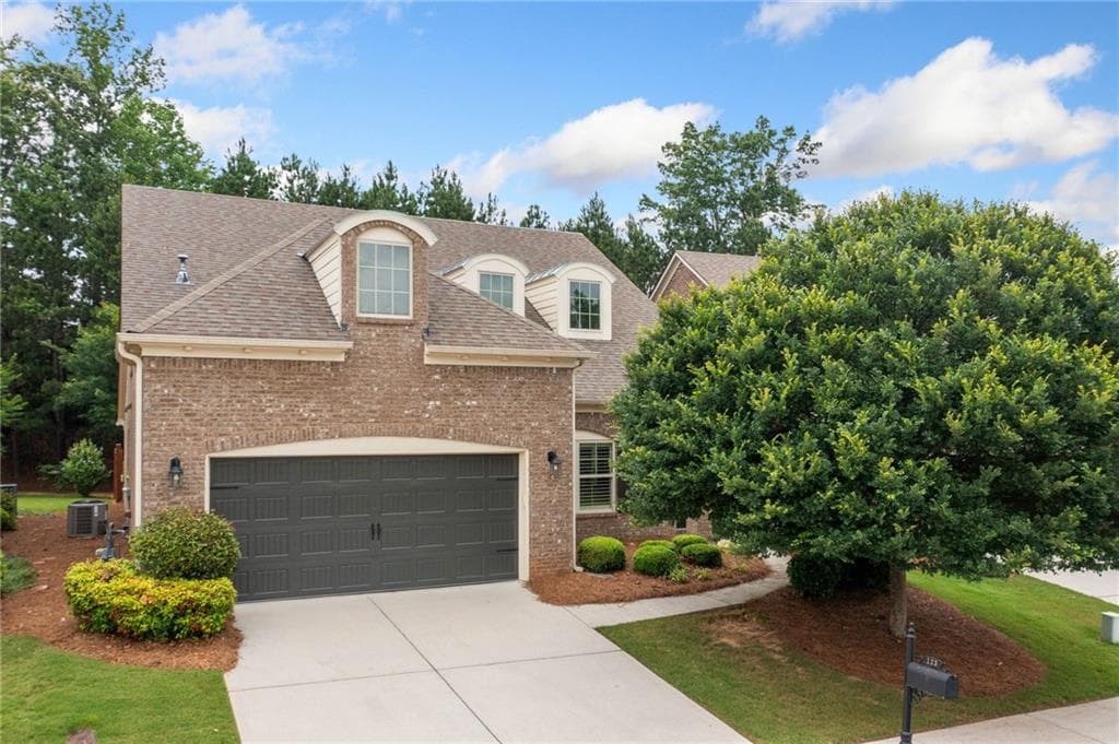 3 bedroom, 3 bathroom, 2,197 sq ft single family residence sold at 123 Meridian Drive, Woodstock, GA 30188