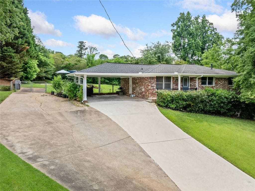 3190 Crestview Circle NW Circle, Duluth, GA 30096 — most recent listing photo