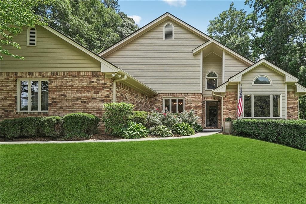 2011 Sturbridge Lane, Buford, GA 30519 — most recent listing photo